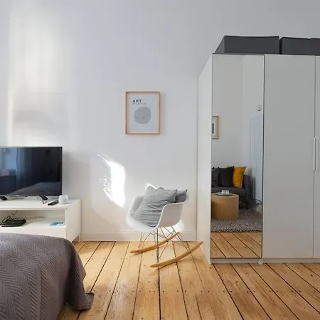 Apartment Design Altbautraum Von - Naehe Dus & Dortmund & Koeln & Essen Wuppertal